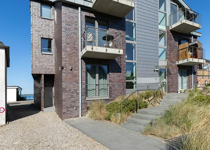 Strandweg 6-7 Sandhalm * Heikendorf